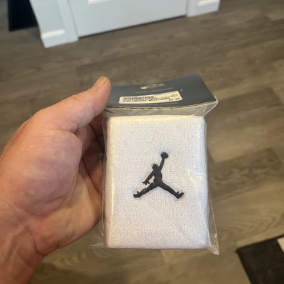 Vintage 2008 Jordan elástico blanco y negro dos pulseras anchas unisex Foto 1 de 2