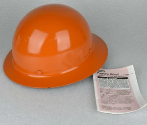 NOS Orange MSA Skullgard cappello rigido tesa intera con sospensione a cricchetto - Foto 1 di 11