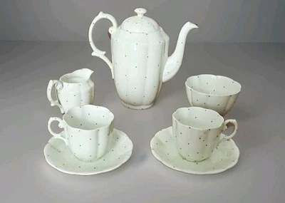 Royal Albert бледно-зеленый в горошек зубчатый кофейный набор для 2 7 штук - Изображение 1 из 4