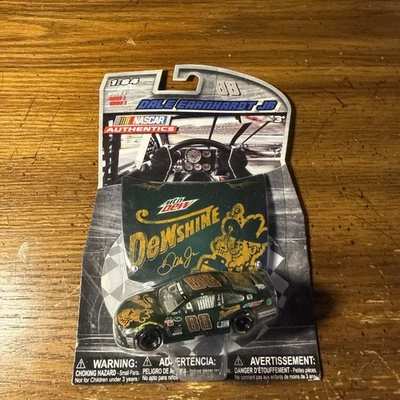 2015 Dale Earnhardt Jr Mountain Dewshine Hendrick NASCAR 正品 1/64 — 第 1/4 张图片