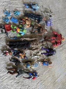 Zufälliges Sortiment Konvolut 18 Action Vintage Figuren mit etwas Zubehör - Bild 1 von 21
