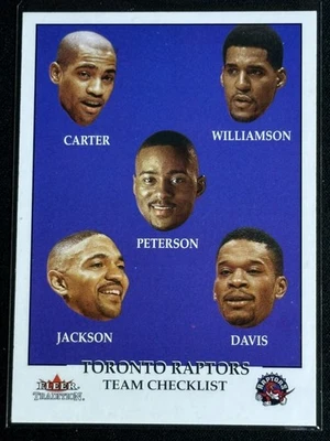 Lista de verificación del equipo Fleer Tradition Raptors 2000 Vince Carter #300 Salón de la fama Foto 1 de 2
