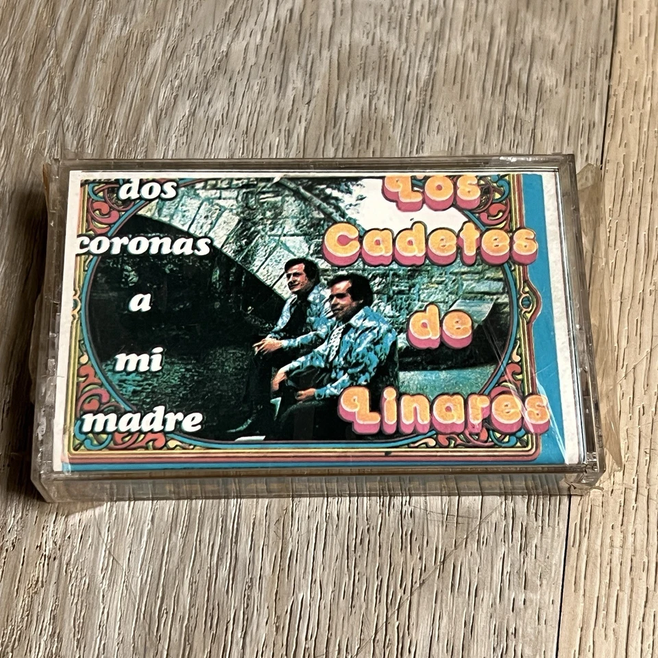 CASSETTE TAPE LOS CADETES DE LINARES.- Dos Coronas A Mi Madres - Image 1 of 4
