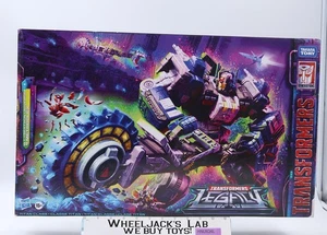 Cybertron Universe Metroplex Transformers Legacy 2022 Hasbro NEW SEALED - Picture 1 of 4
