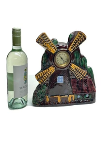 Ceramic Windmill Clock - Works and keeps good time! - Picture 1 of 8