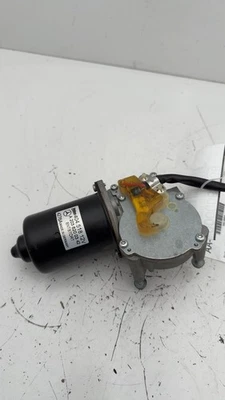 01 02 03 04 05 06 07 MERCEDES C-CLASS Wiper Motor Front Mercedes-Benz - Image 1 of 4