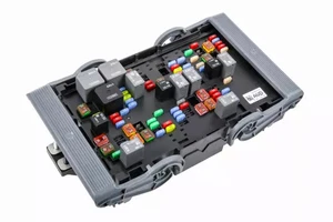 Bloque de conexiones de arnés de cableado de motor GM 22798218 genuino - Imagen 1 de 4