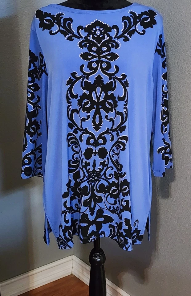 Camiseta túnica azul JM Collection XL negra con estampado barroco manga 3/4 elástica Foto 1 de 4