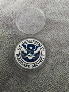 US Department Of Homeland Secuirty TSA Academy Challenge Coin - Picture 1 of 6