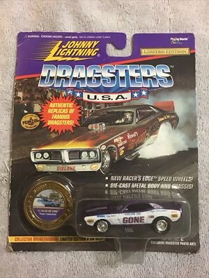 1995 Johnny Lightning Dragsters США ROGER LINDAMOND Цвет Me Gone Фиолетовый 1/64 - Изображение 1 из 4