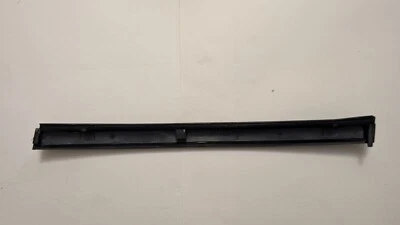 1988-1991 Honda Civic Hatchback Quarter Rear Window Glass Trim Molding EF LEFT Foto 1 de 4