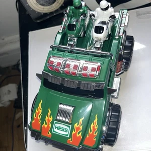 Hess Monstertruck 2007 mit Motorrädern Neu - Bild 1 von 7