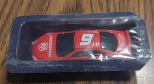 Sealed #9 Bill Elliott Dodge NASCAR 1:64 Diecast General Mills Promo Intrepid 🏁 - Bild 1 von 4