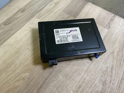 MÓDULO DE CONTROL RECEPTOR RADIO SATÉLITE MERCEDES BENZ E55 CLS63 W219 OEM SIRIUS Foto 1 de 4