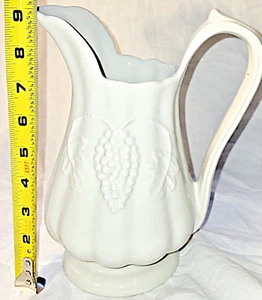 VINTAGE RED-CLIFF CO. IRONSTONE 9" Grape PITCHER WITH HANDLE ~ MADE IN USA - Bild 1 von 6