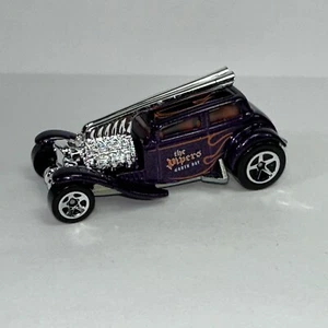 Hot Wheels 2010 Straight Pipes Metalflake Purple "The Pipers" Hot Rods Series - Picture 1 of 5