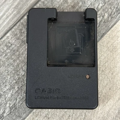 Genuine Casio Battery Charger BC-60L for Casio NP-60 Battery Original - Image 1 of 4