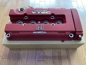JDM Honda Integra Civic red crystal painted DC2 EK9 EG6 B18C B16A head cover - Picture 1 of 2