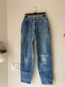Vintage Levi’s Denim Jeans Size 7 Women Made In USA Light Faded TAPERED - Picture 1 of 4