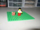 LEGO MINIFIGURE RETIRED TOWN CLASSIC TOWN FROM 2002