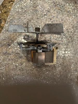 OEM Viking Oven Convection Fan Motor And Assembly| PE050005 | PE050035 - - B73 - Image 1 of 3