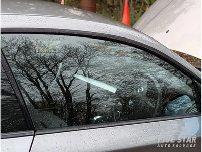 BMW 1 Series Front Door Electric Window Regulator With Motor Right 2010 Coupe - Image 1 of 3