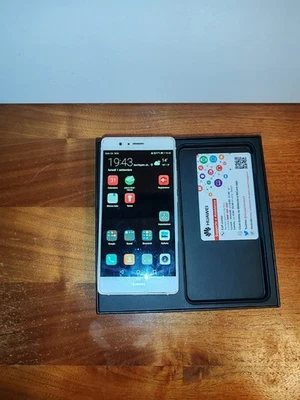 Huawei P9 Lite 16GB ROM 3GB RAM Bianco - Immagine 1 di 4