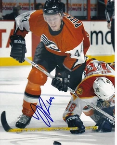 FOTO 8 X 10 FIRMADA POR PHILADELPHIA FLYERS JONI PITKANEN con certificado de autenticidad - Imagen 1 de 1