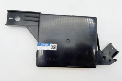 2008 - 2010 Toyota Highlander модуль OEM 88650-48321 номер детали должен соответствовать! - Изображение 1 из 4