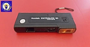 Kodak Ektralite 10 punti scatto flash 110 fotocamera pellicola NON TESTATA - Foto 1 di 4