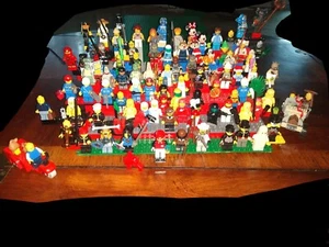 92 Vintage Lego Minifigures Lot, Space, Ninjago, Knights, Horse And More - Picture 1 of 12