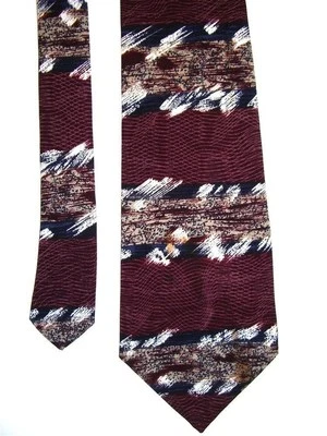 Corbata de cuello Cavalier para hombre de seda novedad hecha en Estados Unidos 3 7/8" x 57" Foto 1 de 2