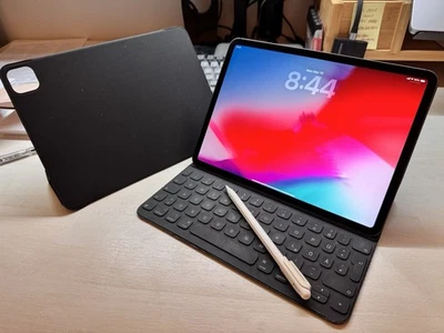 iPad Pro 11 2nd Gen cellular +Pencil 2 + Smart Keyboard Folio (Original Apple) - Bild 1 von 4