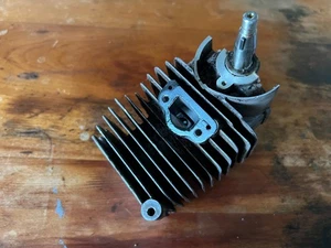 OEM STIHL Motorsäge 015 L Zylinder Kolben und Kurbelwelle #0638 - Bild 1 von 7