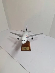 fedex plane express dc 10 - Picture 1 of 10