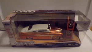 LOOK JADA LOPRO 1951 MERCURY METALLIC ORANGE DIECAST AUTO MIT ZUBEHÖRBOX - Bild 1 von 7