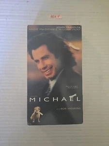 Michael (VHS, 1997) John Travolta, Andrew MacDowell, William Hurt - Picture 1 of 6
