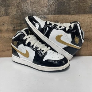 Nike Air Jordan 1 Mid GS White Black Gold - Kids Size 4.5Y - BQ6931-007 - Picture 1 of 7