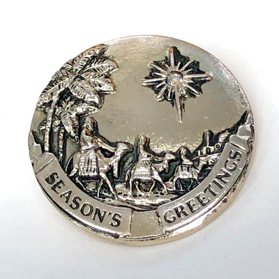 “SEASON’S GREETINGS” 3 Kings & Guiding Star ~ Battersea Fine Pewter Button 2006 - Image 1 of 4