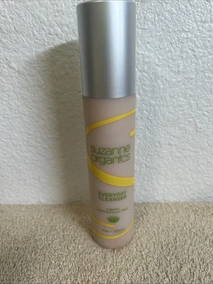 Limpiador facial diario SUZANNE SOMERS 4 fl. oz/120 ml COMPLETO Foto 1 de 4