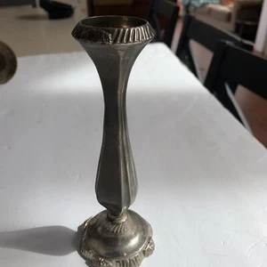 Silver Plate Bud Base Detail On Bottom - Picture 1 of 6