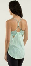 Lululemon Size 8 Roll Out Tank Top w/ Built In Bra Fresh Teal /Mint Hyper Stripe
