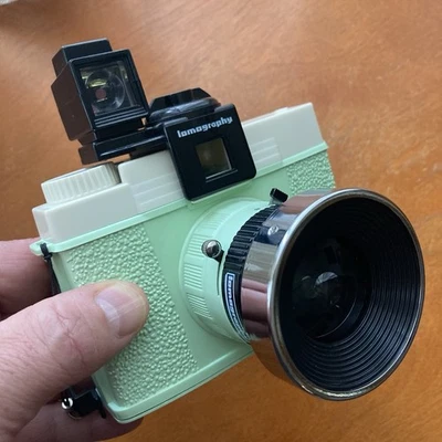 Diana F Lomography 120 Camera With The Superwide 38mm Lens And Finder! Cool! - Image 1 of 4