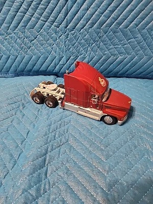 Mack elite 500 Tractor - Image 1 of 4