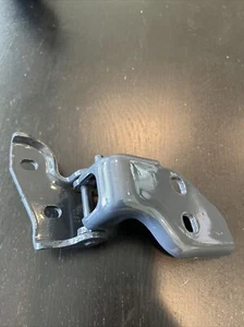 2014-2019 RAM Promaster Hinge For Driver's Side Doors Mopar OEM Amazon Gray - Foto 1 di 12