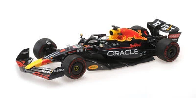 Minichamps 1:18 RED BULL RACING RB18 MAX VERSTAPPEN WINNER BELGIUM GP WORLD CHAM - Image 1 of 2