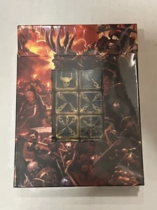 CHAOS DADI 40K Warhammer Games Workshop 40.000 NUOVO in scatola Space Marines oro - Foto 1 di 2