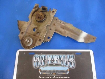 Chevrolet Impala Fastback 1967 68 cuarto derecho regulador de ventana C105 Foto 1 de 2