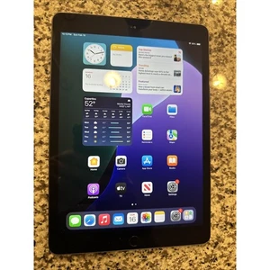 ipad 8ª generación 32gb - Funciona muy bien - Buen estado - Imagen 1 de 3