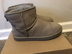 UGG Classic Short II Suede Boots Gray-Women's Size 9 - Picture 1 of 6
